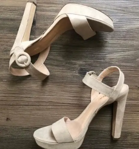 Steve Madden Madden NYC Nude Reese Platform High Heels-10