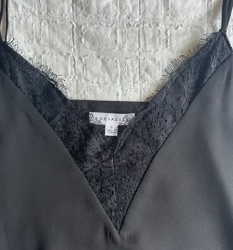 Socialite Black Lace Trim Cami