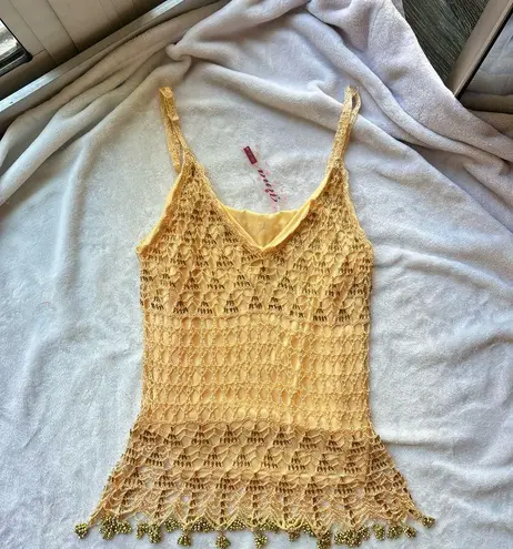 NEW WITH TAGS NWT Gina USA Vintage Butter Yellow / Gold beaded lace crochet top Size L