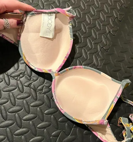 Cotton On  bikini top 32B