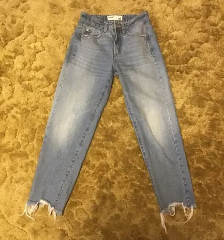 Garage mom distressed cropped jeans