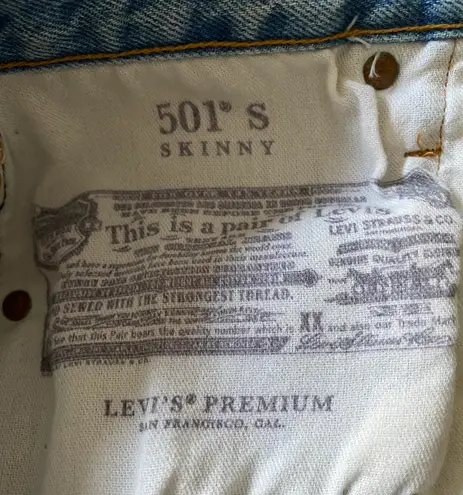 Levi s 501 Skinny Jeans Can t Touch This Blue Size 26 46 53 Off Retail From Haley
