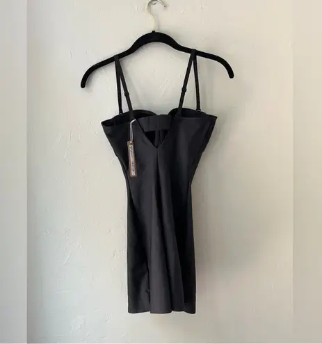 SKIMS Body Underwire Bodysuit Mid-Thigh L