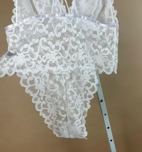 NEW OH LA LA CHERI 1X 2X LINGERIE JEANA WHITE LACE TEDDY SUIT DEEP V