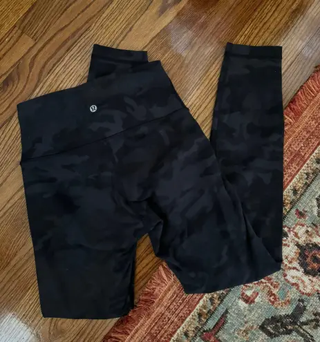 Lululemon 3/4 Black Leggings