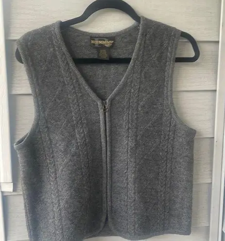 100% wool vest size small