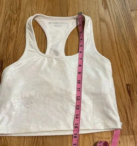 Beyond Yoga  Viper First Class Tank White Viper Sz S