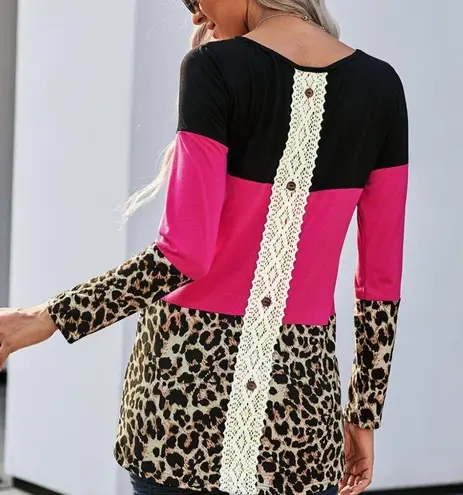 LEOPARD TRIPLE PATCHWORK ROSE COLORBLOCK TOP Size undefined