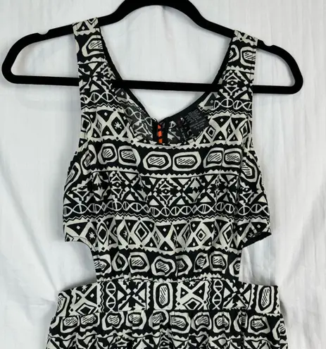 Fire Los Angeles Tribal/Aztec Maxi Dress Size Medium Side Cutouts Drawstring Tie