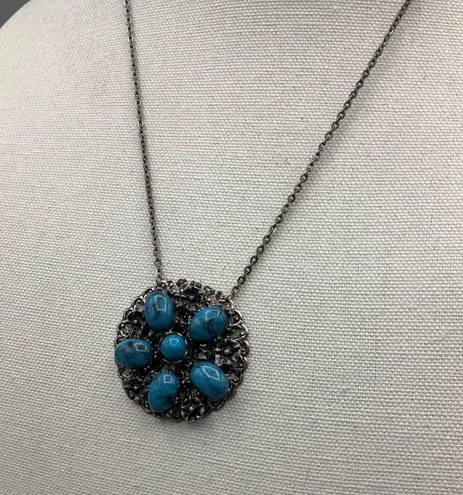 Handmade Y2K Vintage “ Can Rotate” Lab Turquoise Pendant Necklace