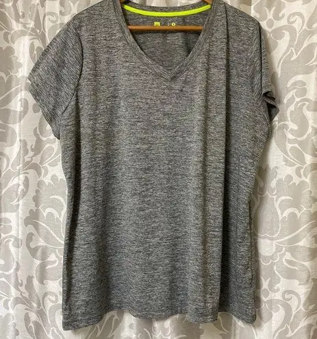 Xersion Heather gray work out tee