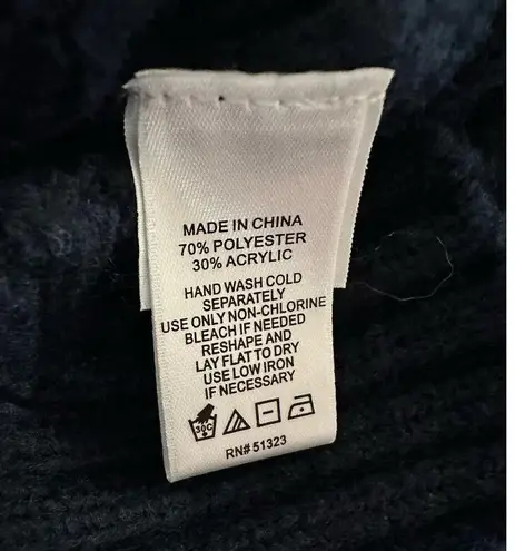 NWT Back Cutout Turtleneck Sweater