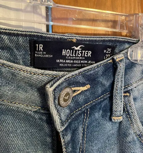 Hollister Daisy Jeans