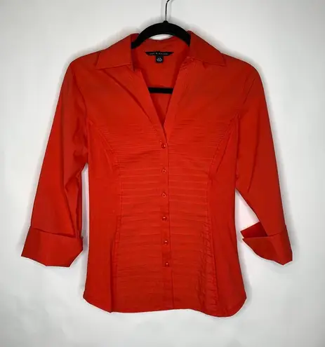 Fitted Zac & Rachel Red Button Up Blouse Sz Small