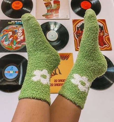 Lime Green Fuzzy Daisy Flower Socks