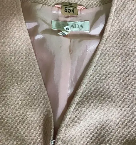 Escada Women’s Vintage Pink 3/4 Sleeve Blazer With Hook Closure Sz. 42/Lrg EUC Size L