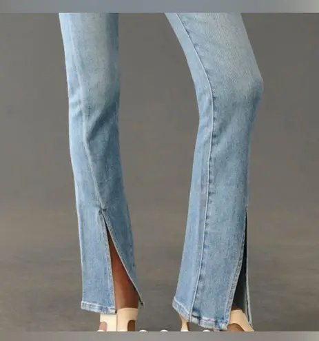 Pistola Light Wash Teagan High Rige Vented Slim Cigarette Jeans Size 31 NWT