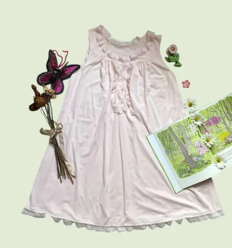 Vintage shadow line floral lace light pink dainty nightgown dress Size M