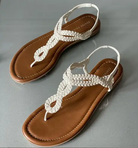 Curtsy Centro Point Braided Flat Sandals