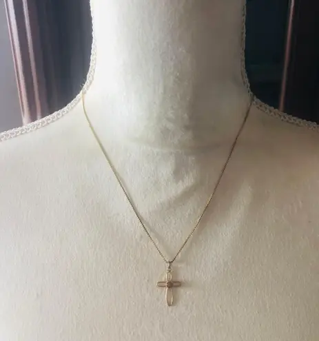 Vintage genuine goldstone cross pendant on chain necklace