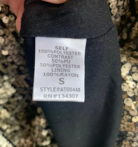 Lumière Lumiere Gold Sequin of Events Top