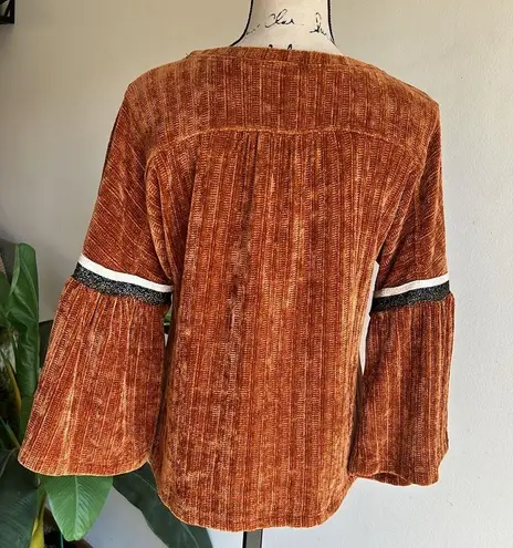 THML Velour Bell Sleeve Burnt Orange Sweater Sz Small NWT