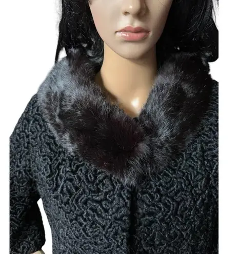 Vintage 1960's Faux Persian wool crop coat with fur collar black size medium