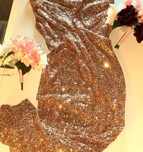 Badgley mischka rose gold sequin dress sales
