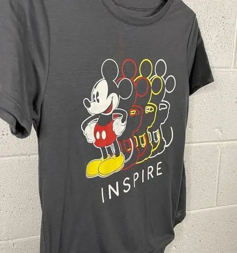 Disney  Juniors Size M Mickey Mouse Inspire Graphic Tee Shirt TShirt Casual Gray