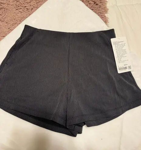 Lululemon Softstream Ribbed Line Shorts