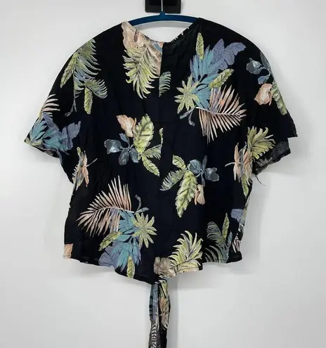MINT VANILLA BLACK WITH MULTICOLOR FLORAL DESIGN WRAP TIE TOP SIZE 10
