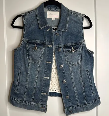 Two by Vince Camuto Denim Best with Knit Back Panel