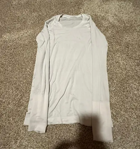 Lululemon Swiftly Tech Long Sleeve