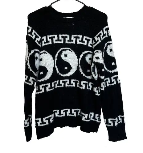 Cooke Collective Chunky Oversized Black & White Small Sweater