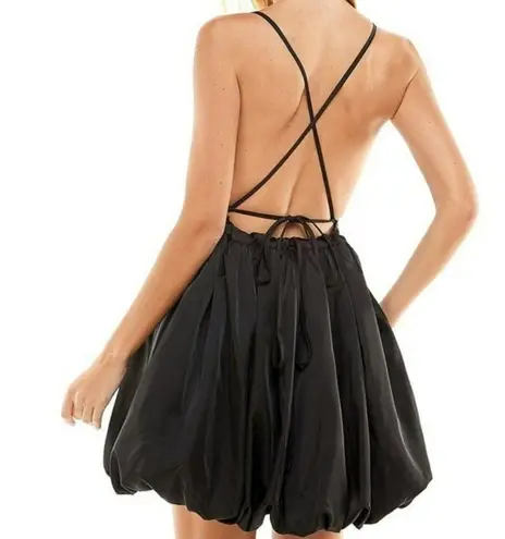 TCEC The Trendy Bubble Dress that Everyone Wants Black Size Large NWT