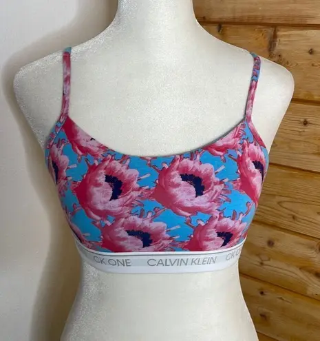 Calvin Klein  One T-shirt bra.  *Size XSmall see measurements. thumbnail 1