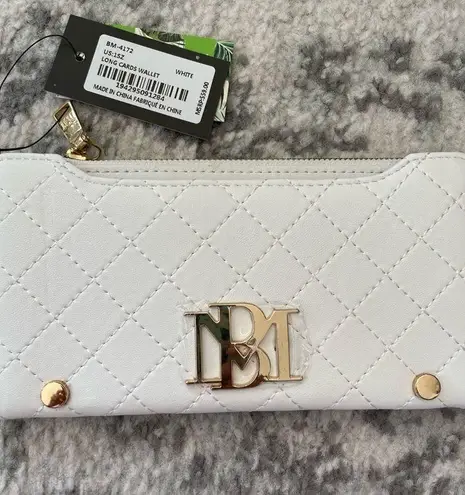 Badgley Mischka white slim quilted vegan long cards wallet NWT