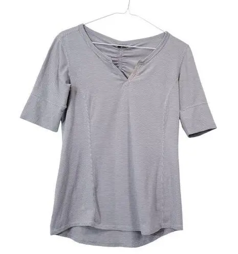 Marmot Striped V-Neck Short Sleeves Shirts