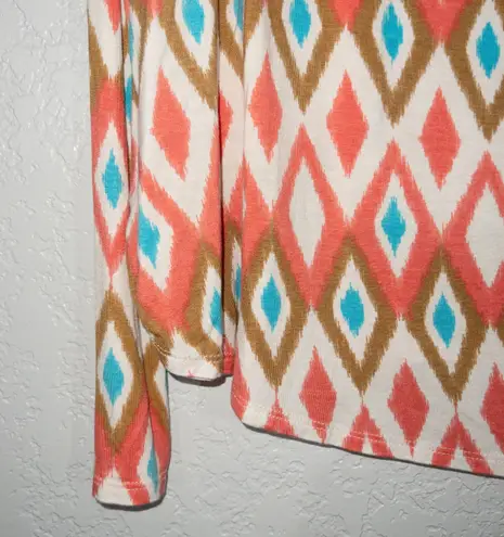 Fantastic Fawn Coral & Turquoise Ikat Diamond Print Top Size Medium