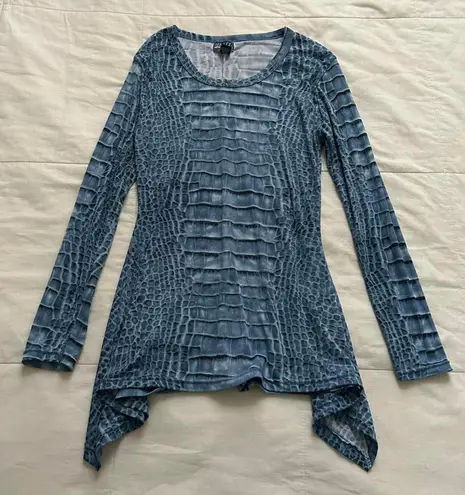 Y2K Blue crocodile print long sleeve draped hem top Size large