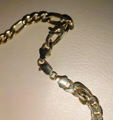 Mens 18K Gold Plated Figaro Chain Necklace 20 Inches Lobster Clasp Quarter Inch