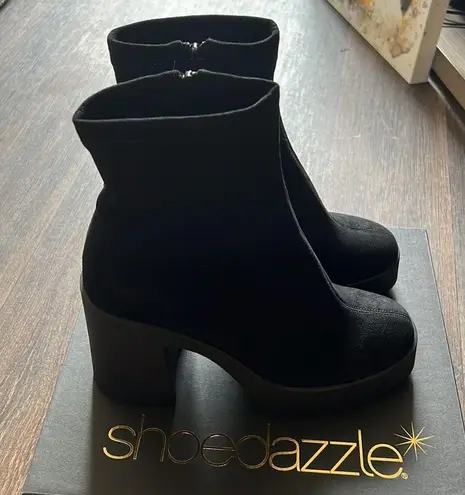 Shoe Dazzle Pegah Boot