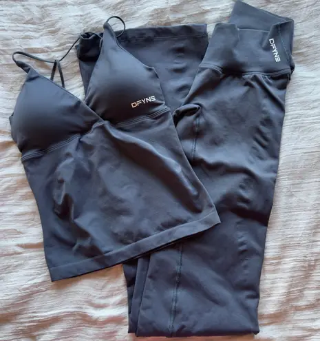 DFYNE vision carbon & winter berry sets Gray - $170 - From Hailey