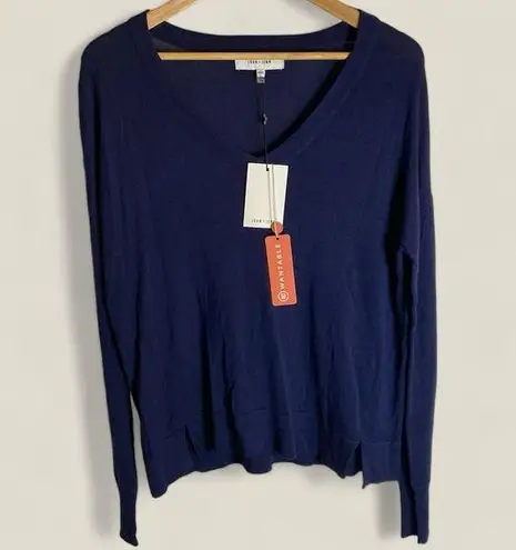 John + Jenn  NEW V neck, navy blue, Isaiah sweater in deep end, size medium