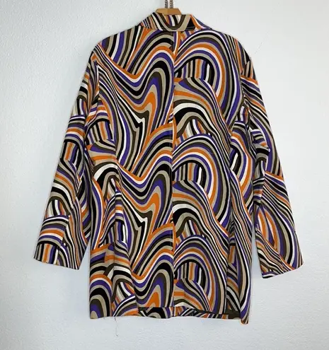 Ideology color waves jacket beautiful stretchy fabric gives a curvy sexy look