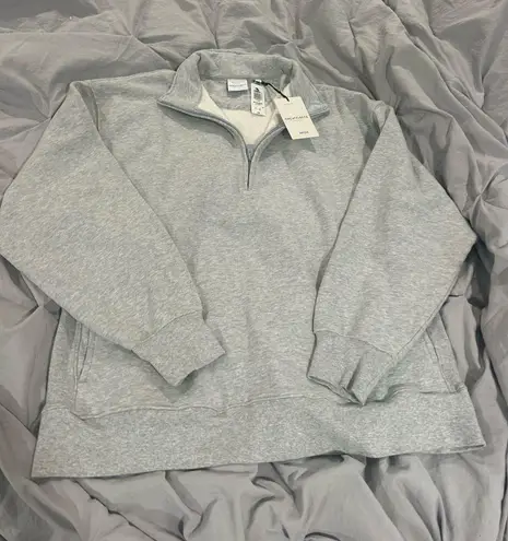 Aritzia  boyfriend zip up size M thumbnail 2