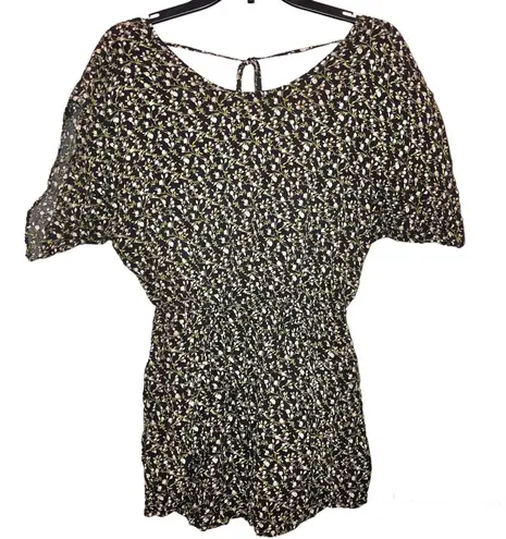 BCBGeneration ‎ Floral Flutter Sleeve Romper Black Small - Image 1