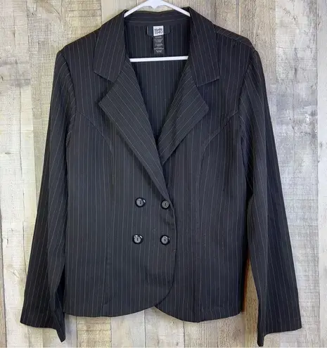 Studio 1940 SZ. 16 Black Button Front Jacket w/White Pin Stripe & Should…