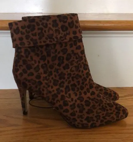 EXPRESS NWT  cheetah print stiletto booties size 10