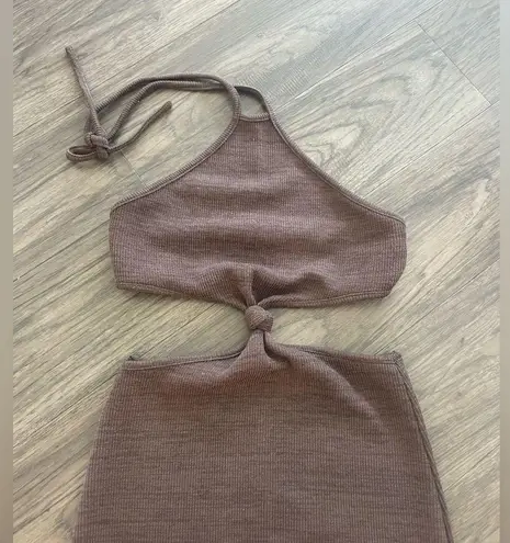 White Fox Boutique White Fox Brown Cut-Out Midi Dress Going Out Halter High Neck thumbnail 6